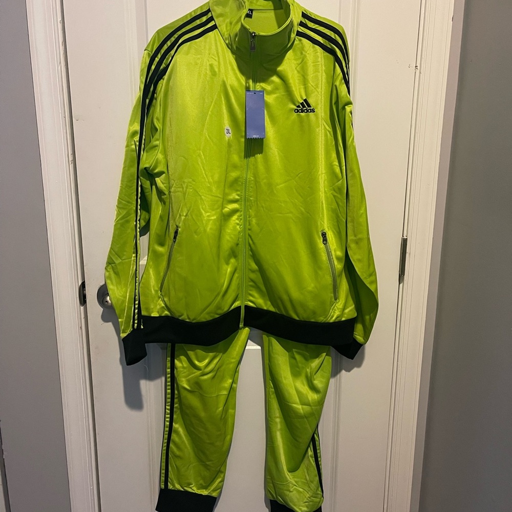Adidas Sweatsuit